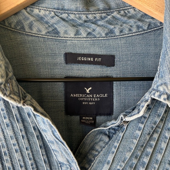 American Eagle Denim Blouse - Picture 2 of 3